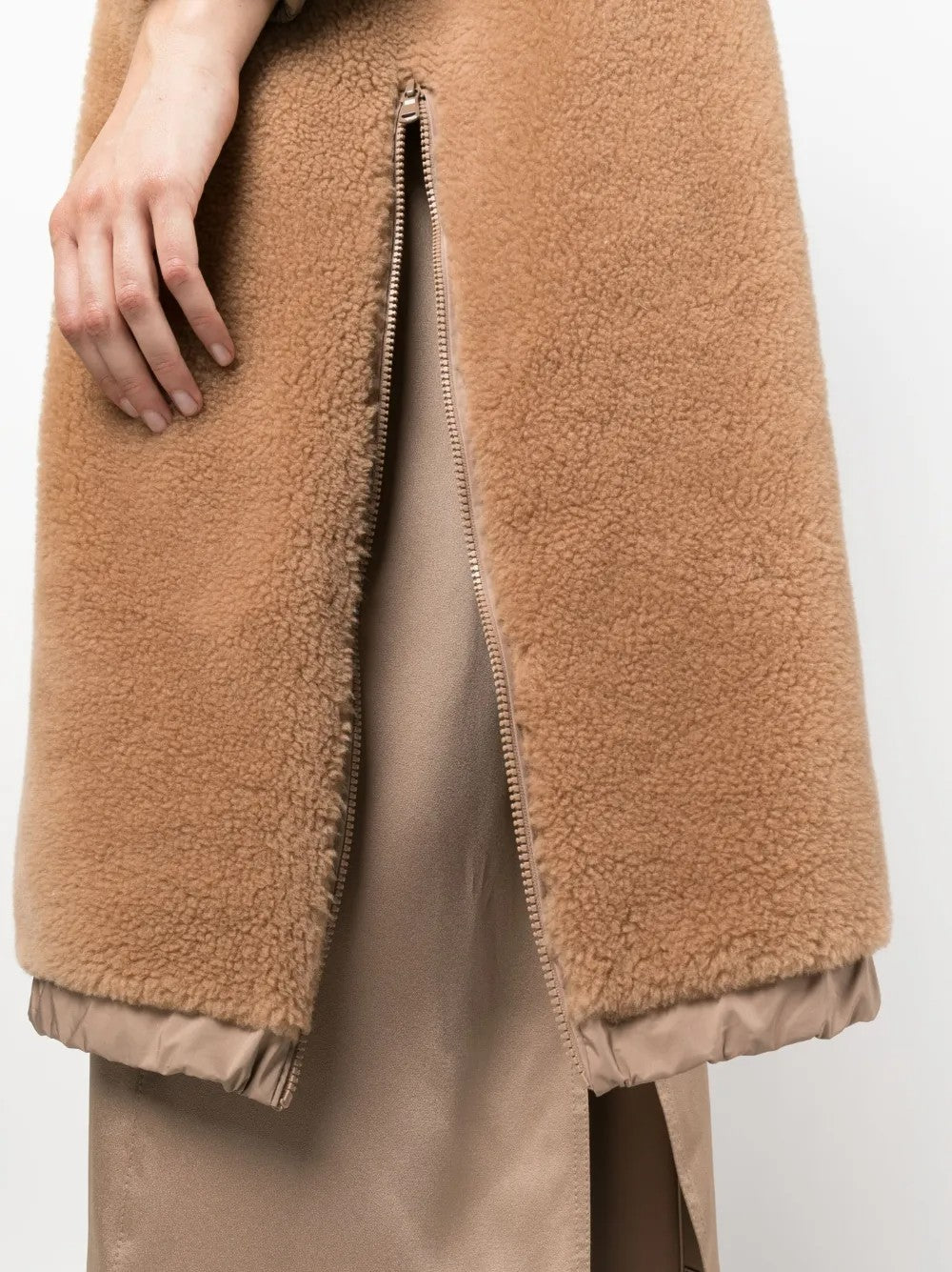 Brunello Cucinelli Beige Wool Cloacks