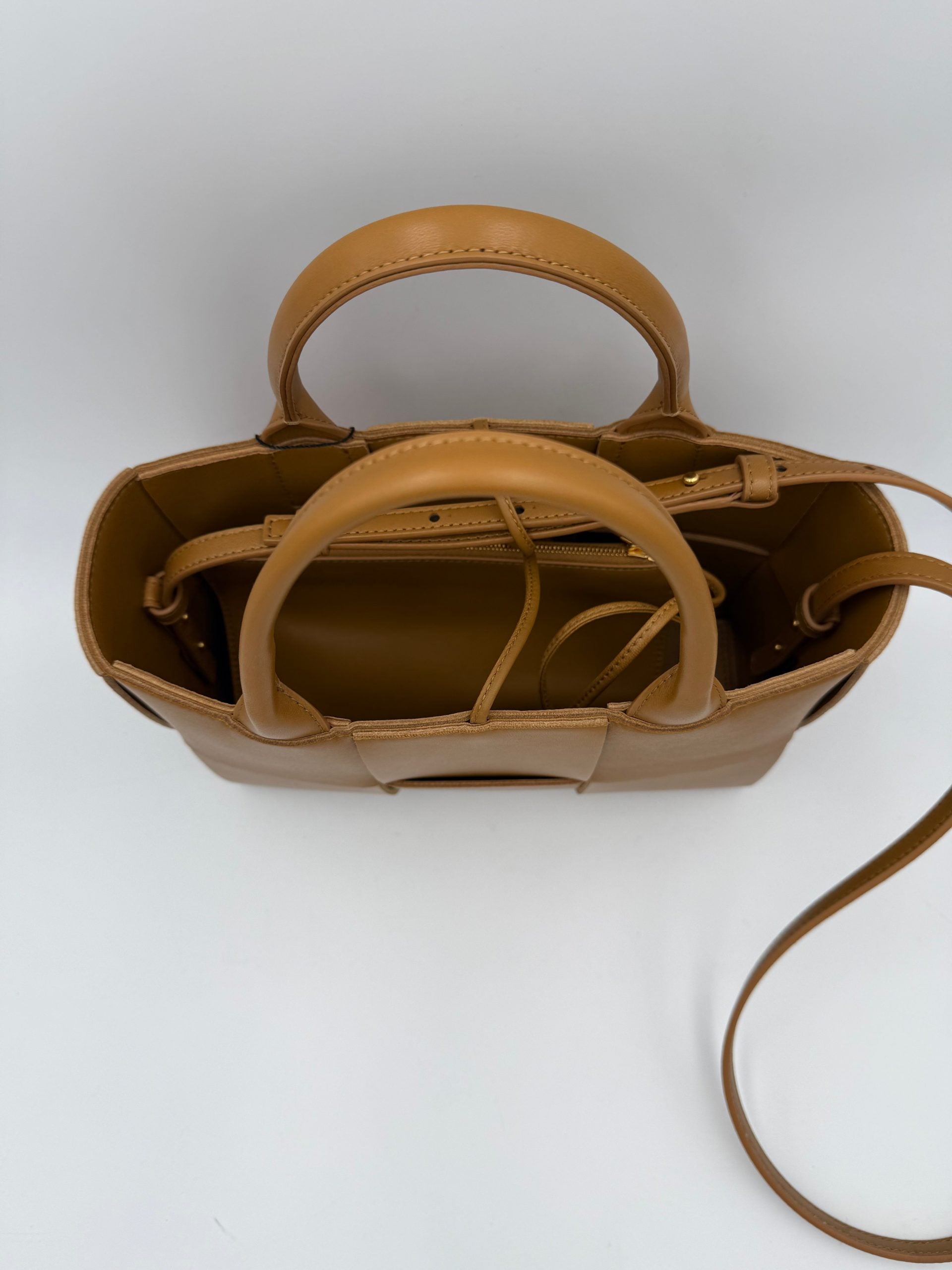 Bottega Veneta BOTTEGA VENETA ARCO Shoulder Bag