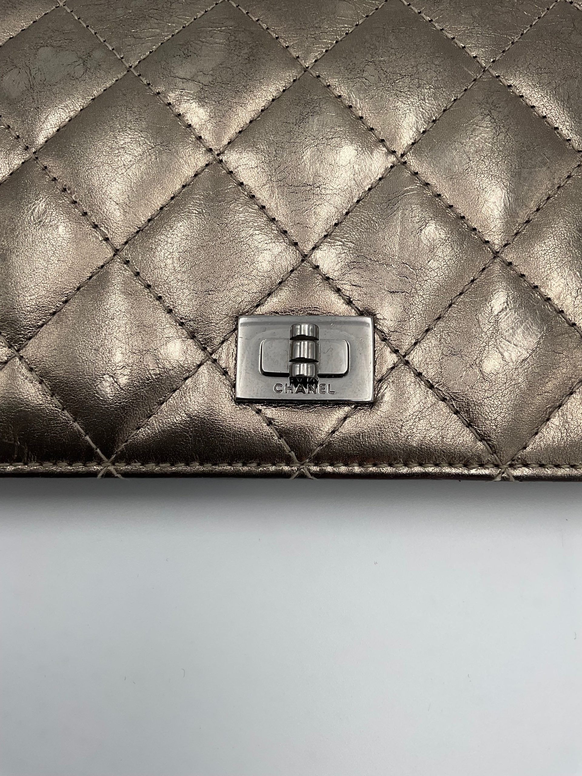 Chanel CHANEL Matèlassè Platinum Wallet