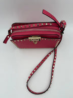 Valentino Garavani VALENTINO GARAVANI Rockstud Camera Bag Pink