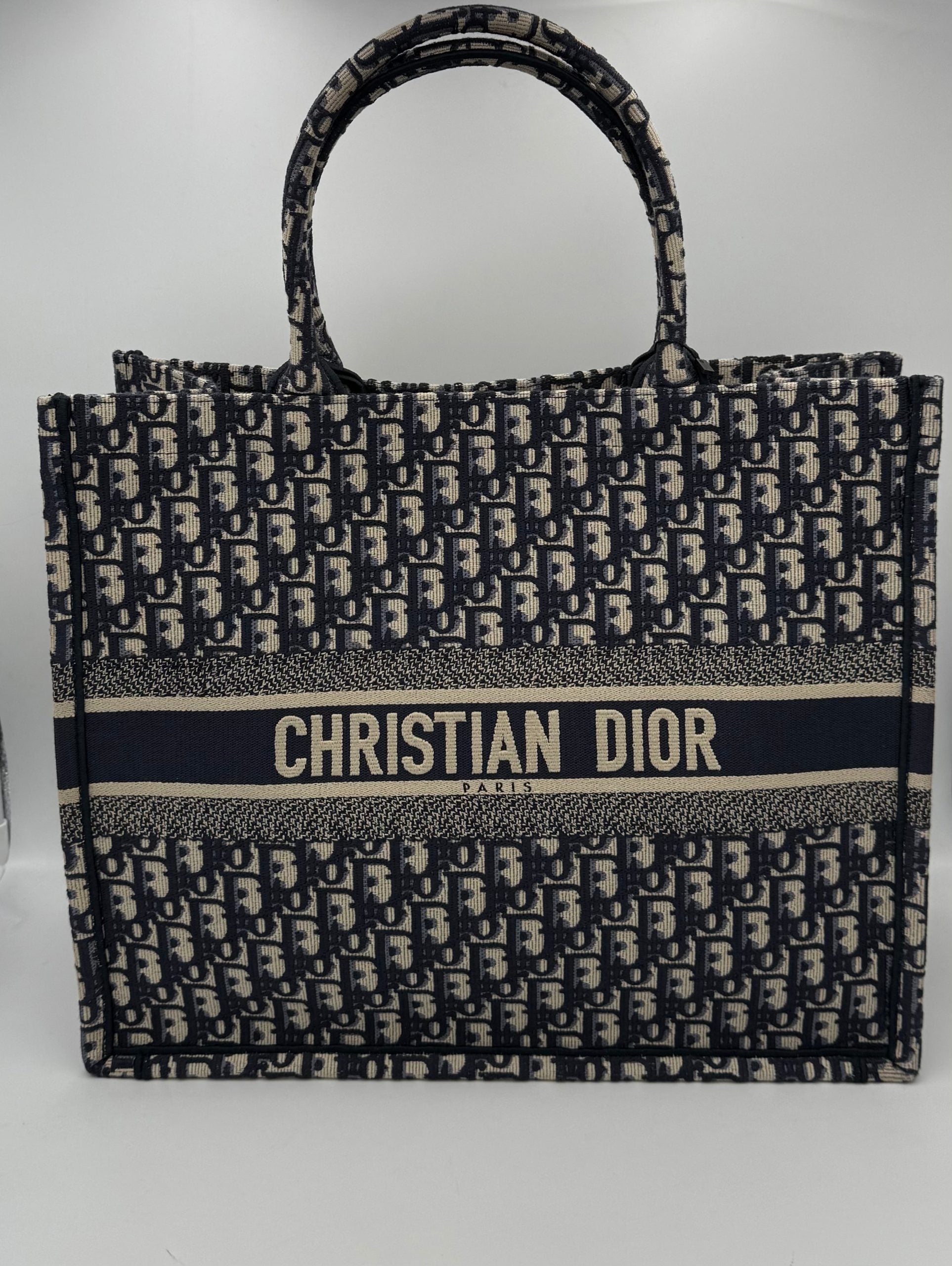 Dior DIOR TOTE BOOK Grande Tote