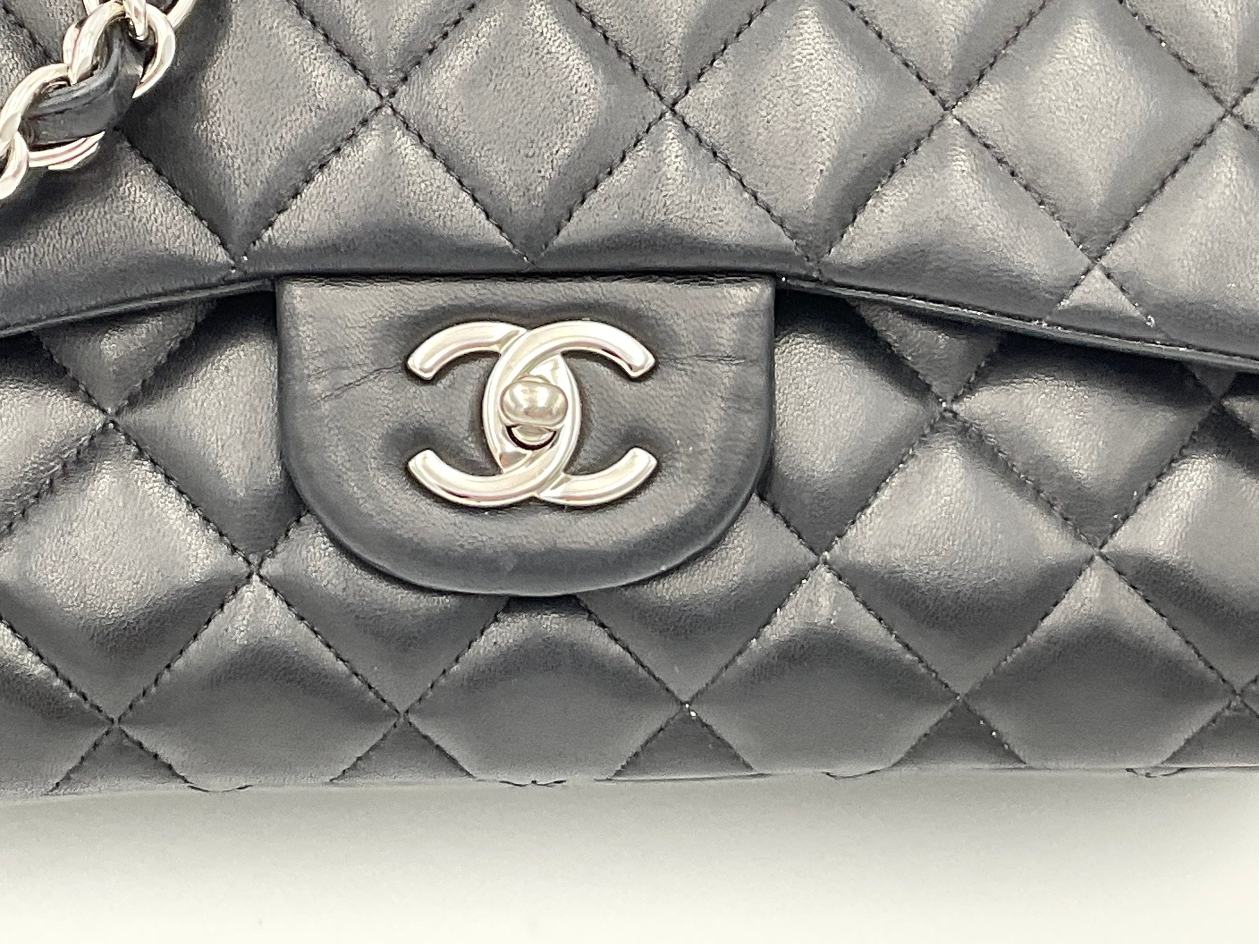Chanel CHANEL Timeless Classique Jumbo Handbag