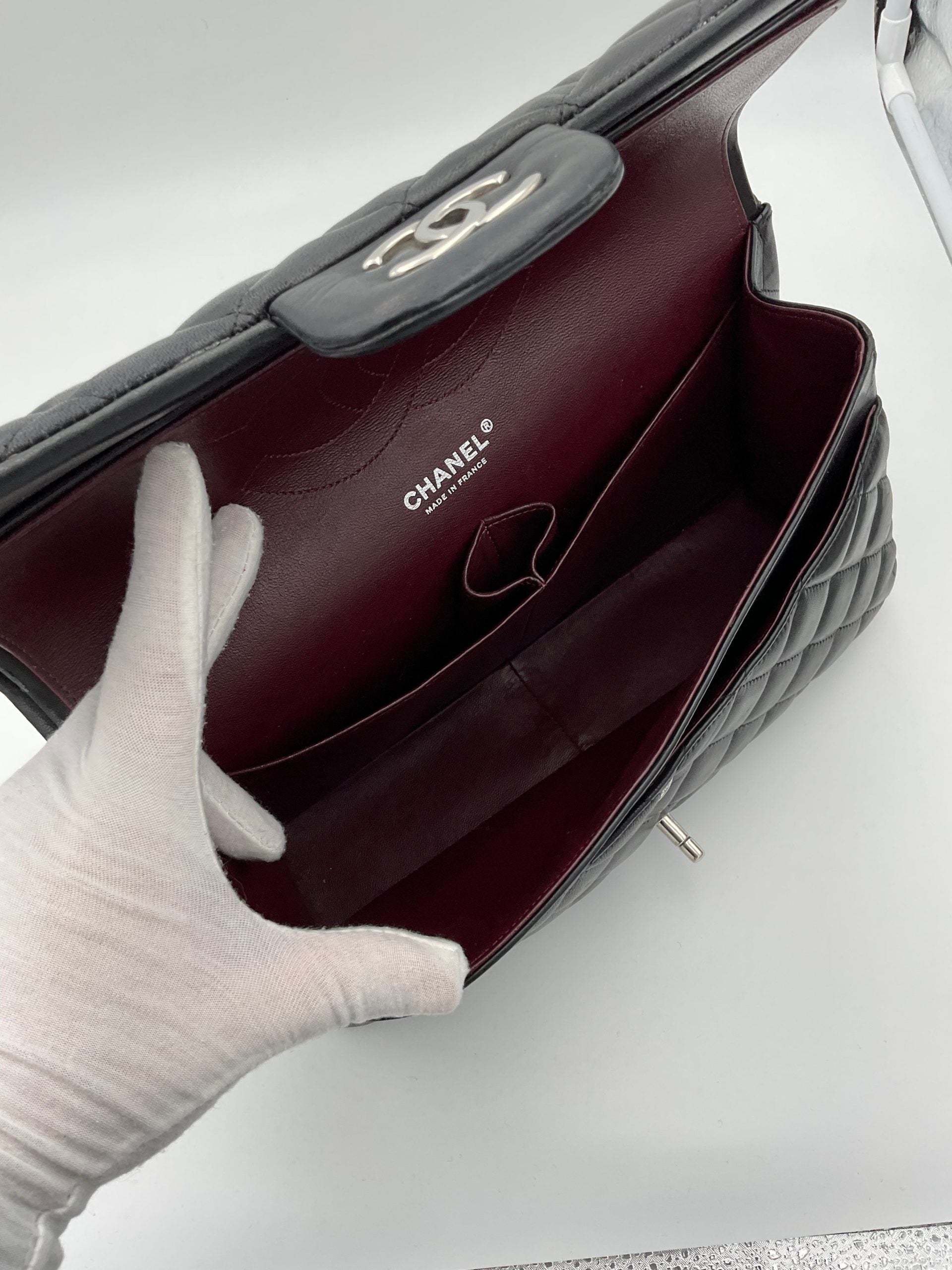 Chanel CHANEL Timeless Classique Jumbo Handbag