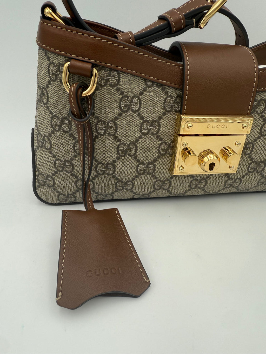 Gucci GUCCI PADLOCK GG Supreme Shoulder Bag