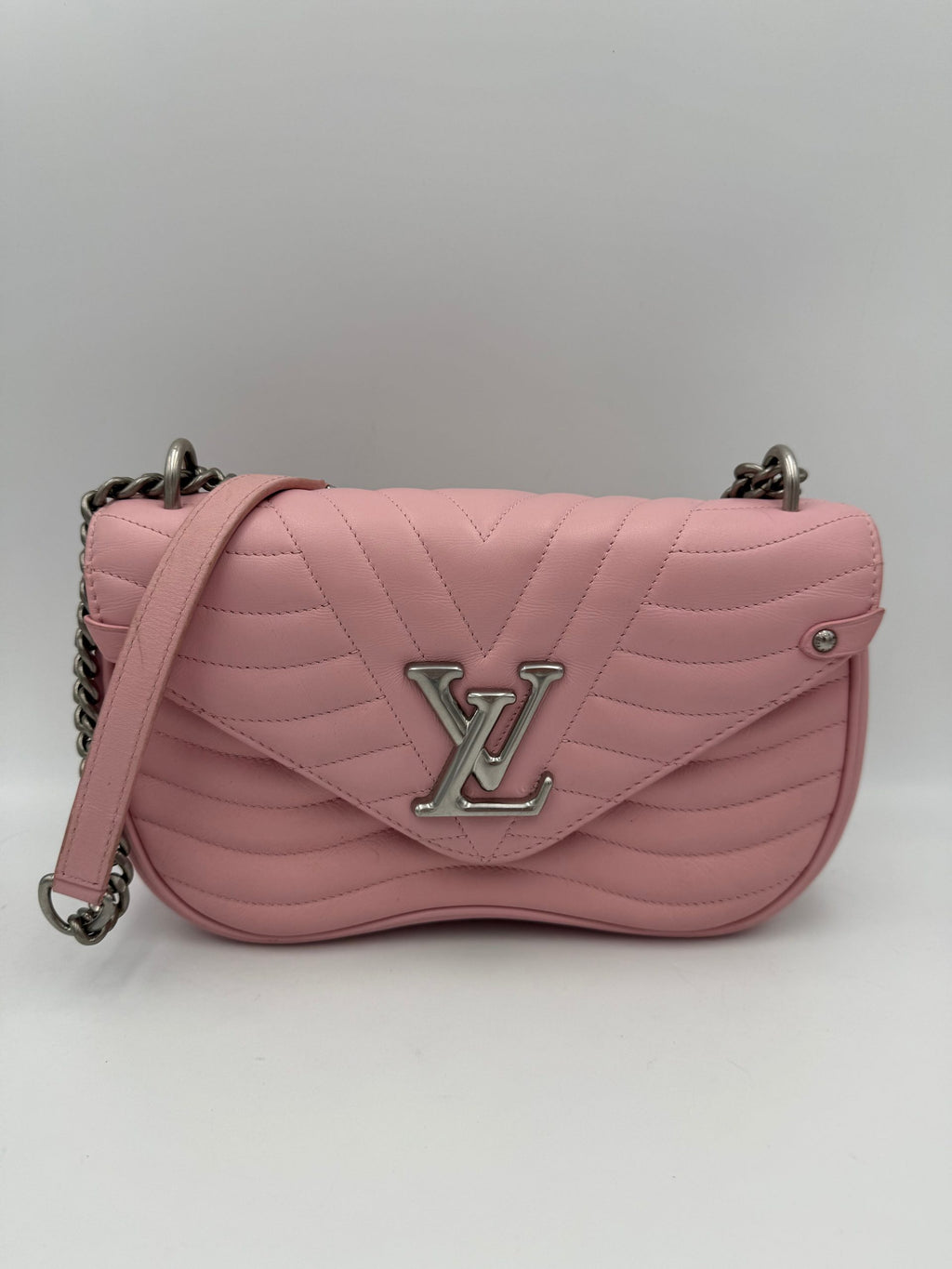 Louis Vuitton LOUIS VUITTON NEW WAVE Rosa MM Leather Handbag