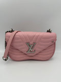 Louis Vuitton LOUIS VUITTON NEW WAVE Rosa MM Leather Handbag