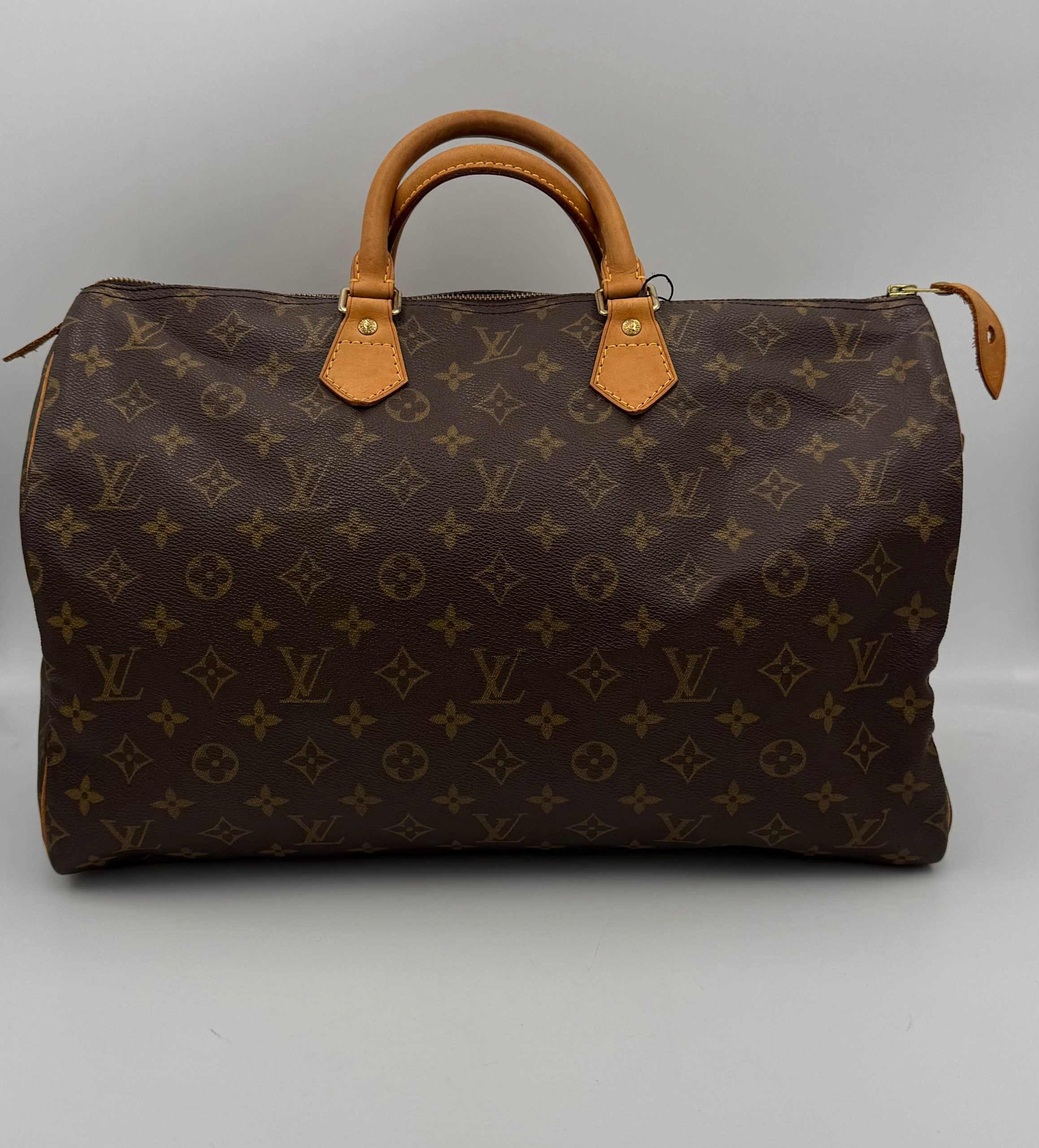 Louis Vuitton LOUIS VUITTON Speedy 40 Monogram Handbag