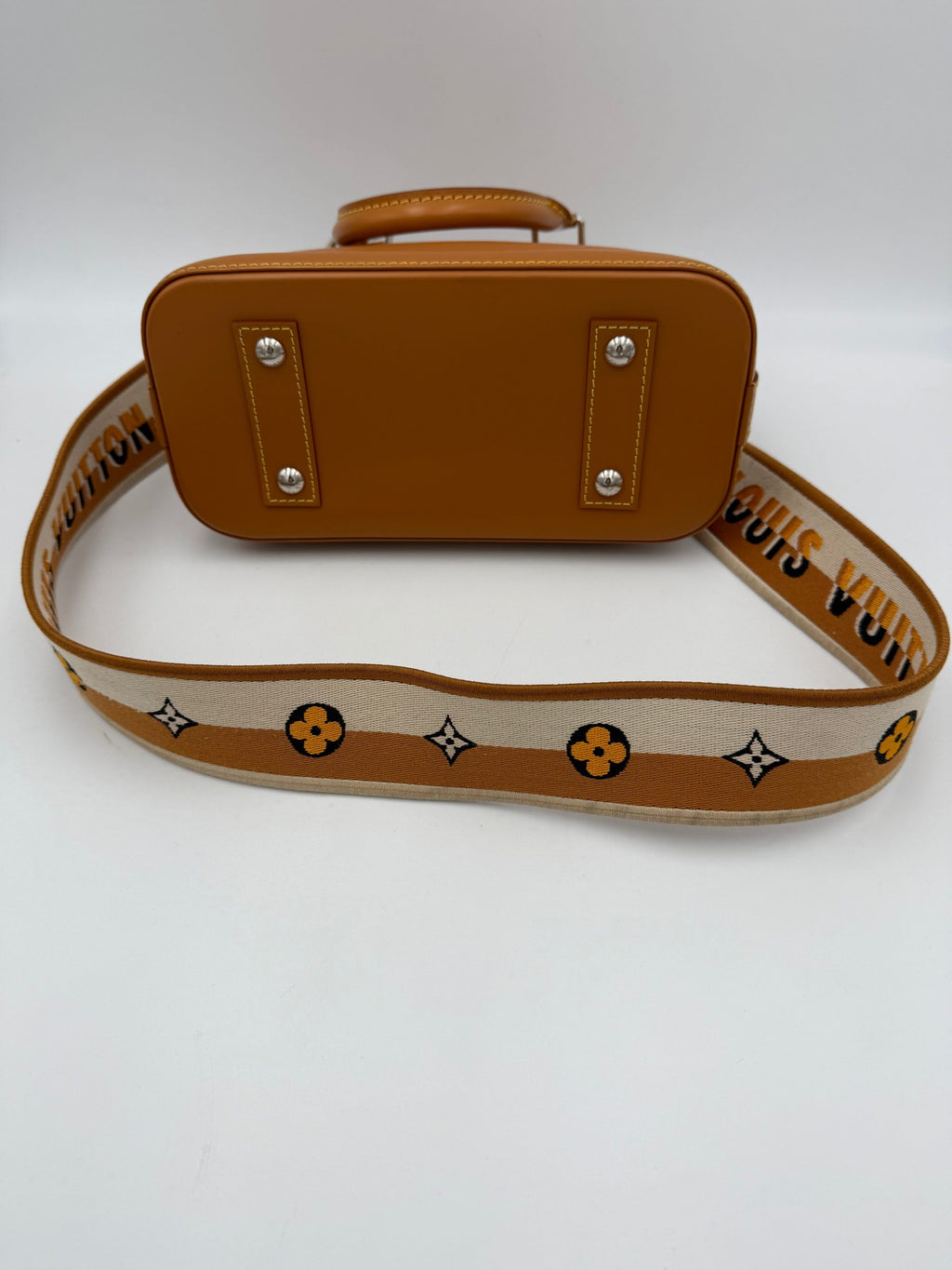 Louis Vuitton LOUIS VUITTON Alma BB EPI Gold Miel Handbag