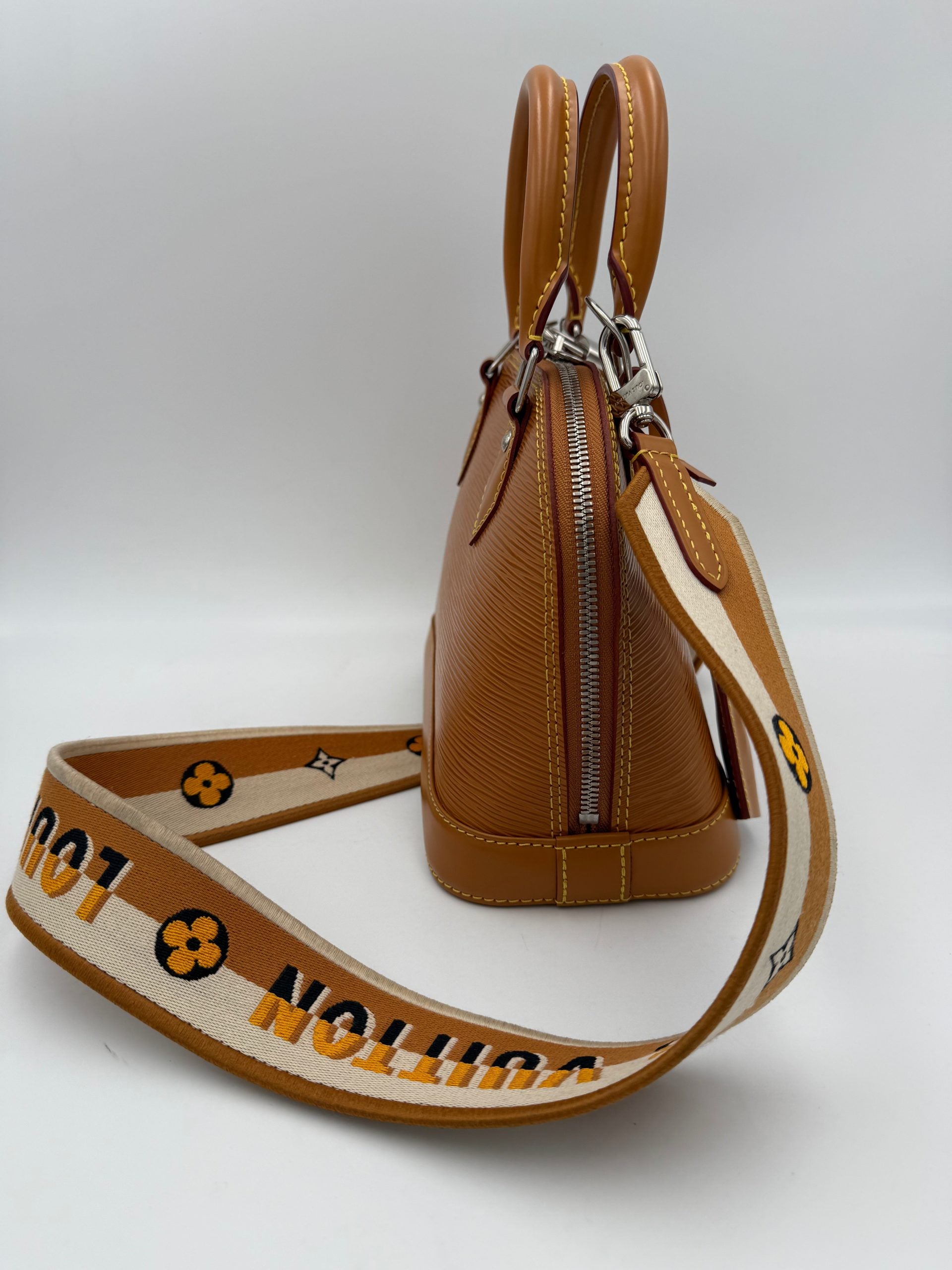 Louis Vuitton LOUIS VUITTON Alma BB EPI Gold Miel Handbag