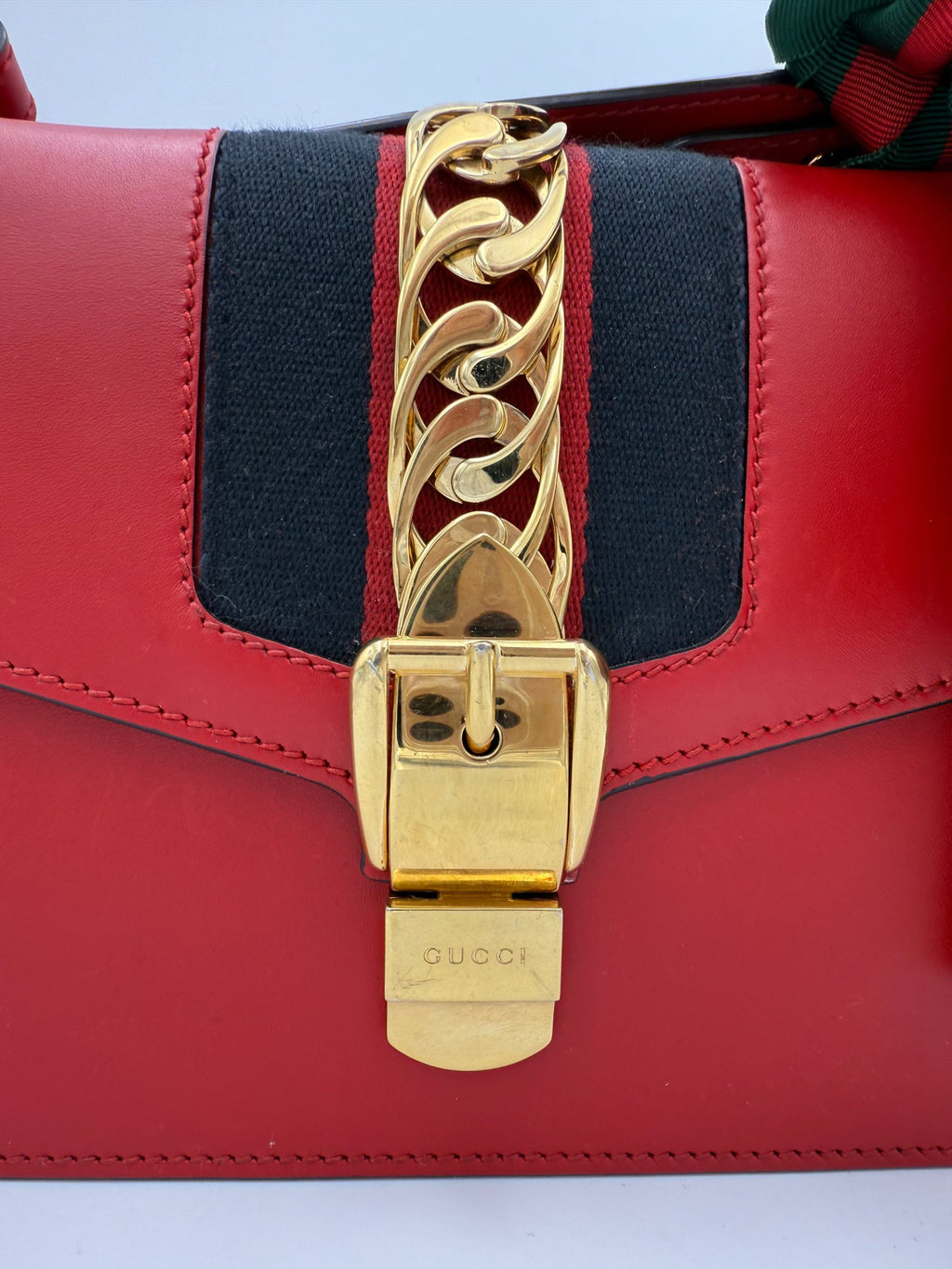 Gucci GUCCI SYLVIE Red Handbag