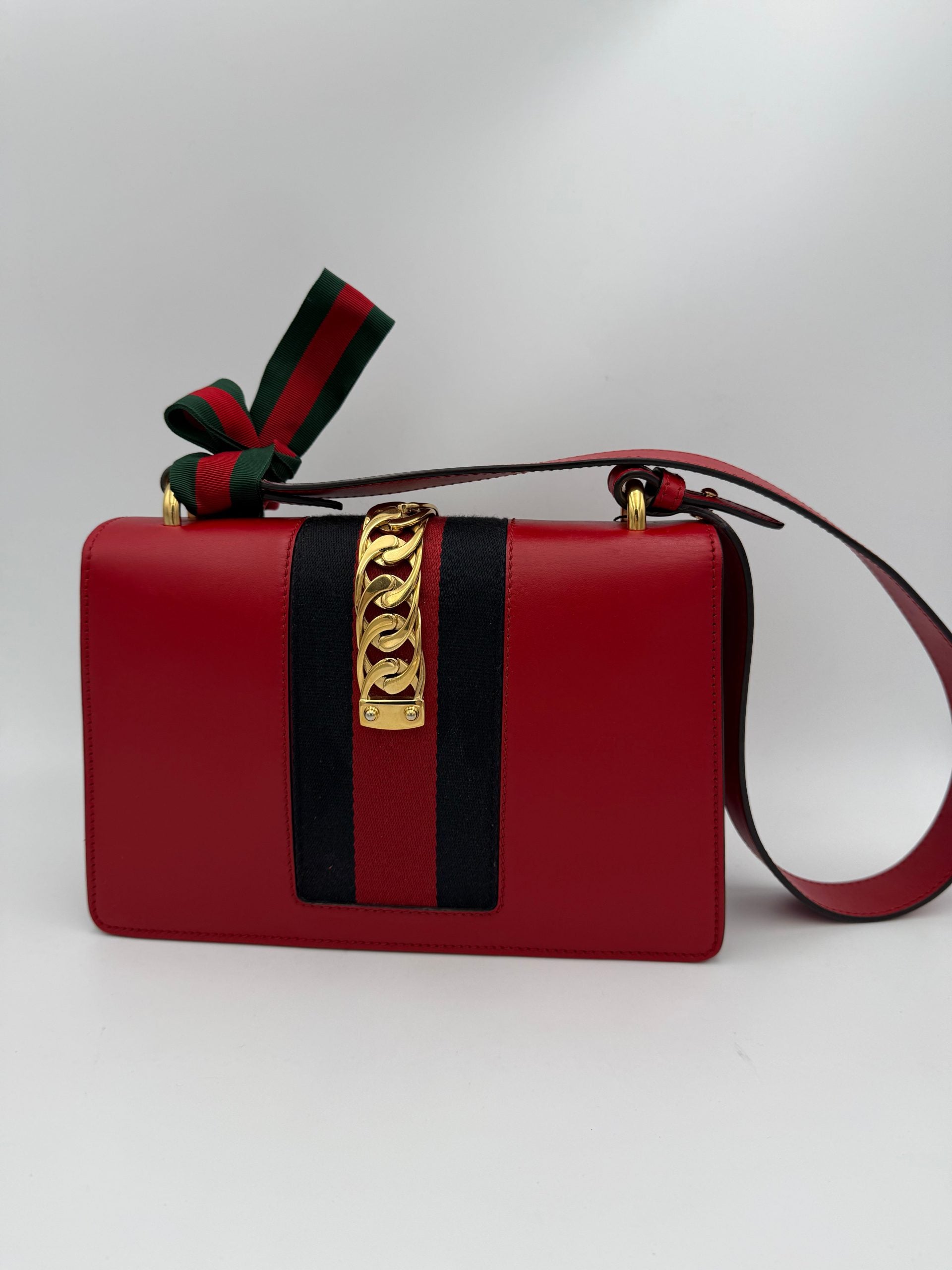 Gucci GUCCI SYLVIE Red Handbag