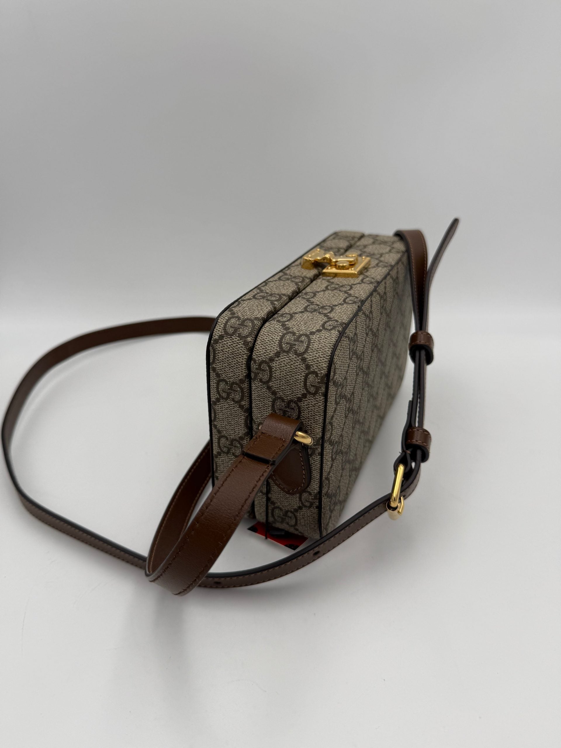 Gucci GUCCI TRUNK GG Supreme Trunk