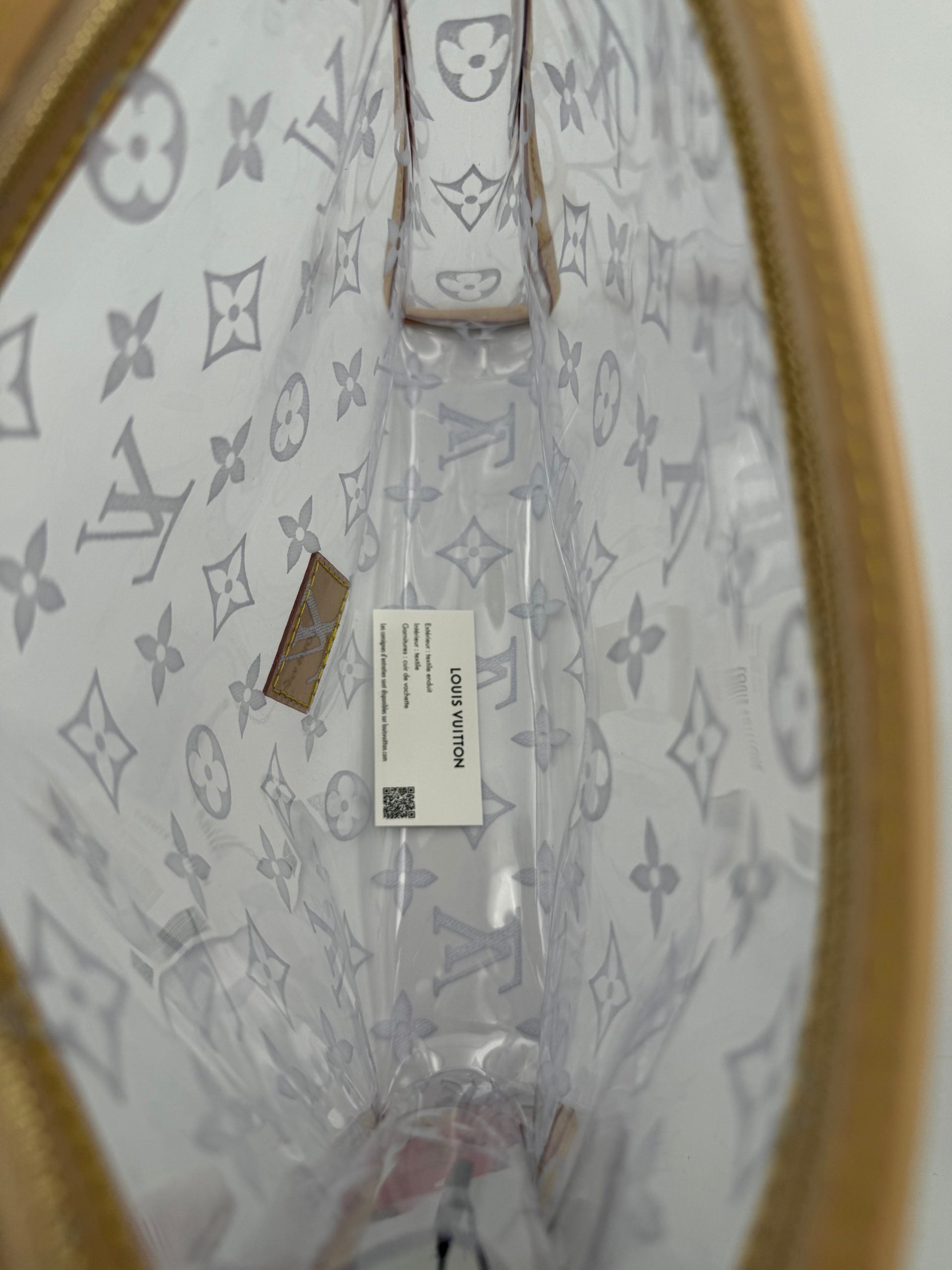 Louis Vuitton LOUIS VUITTON Monogram Transparent Pochette