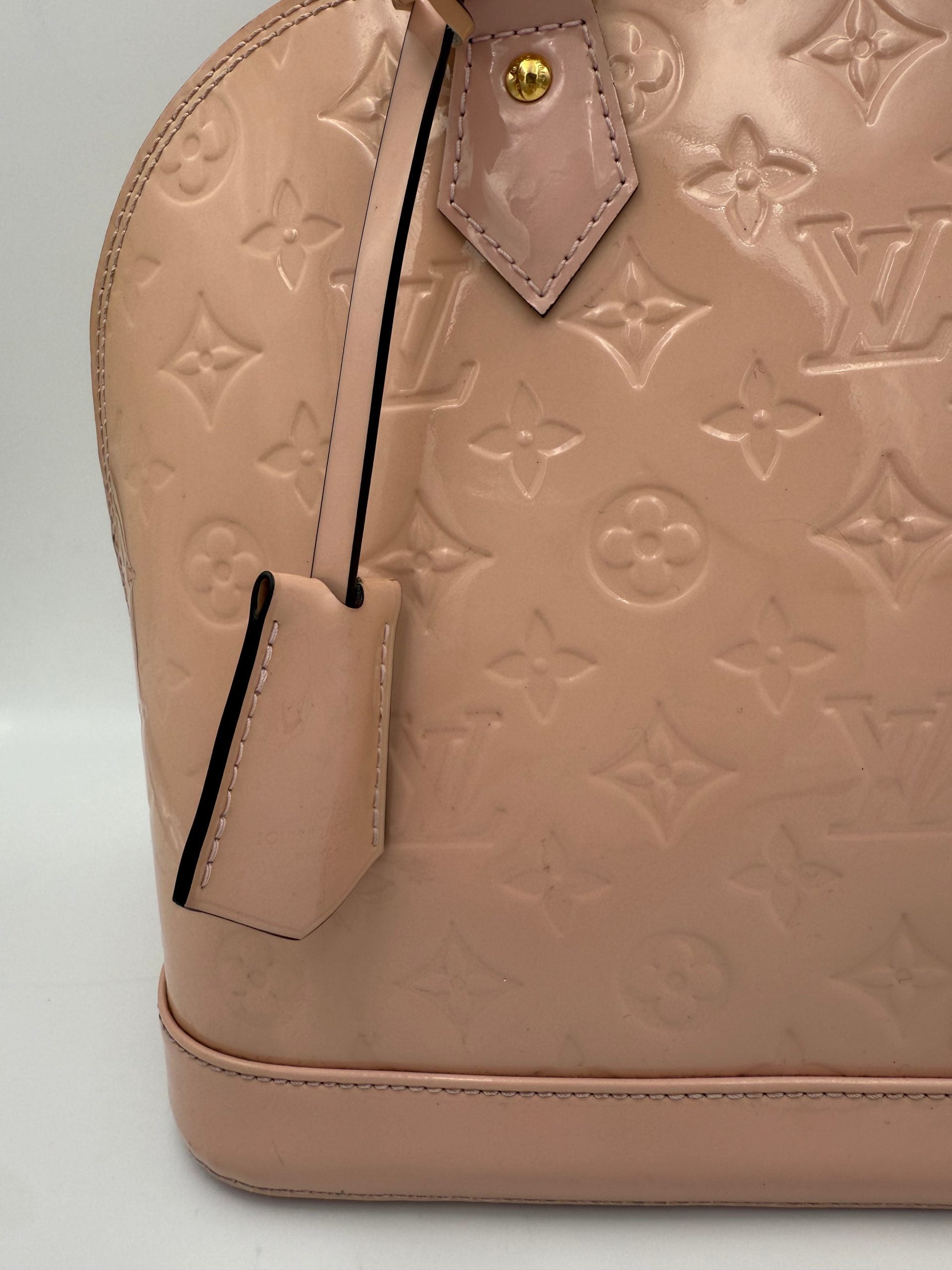 Louis Vuitton LOUIS VUITTON Alma MM Pink Patent Monogram Handbag