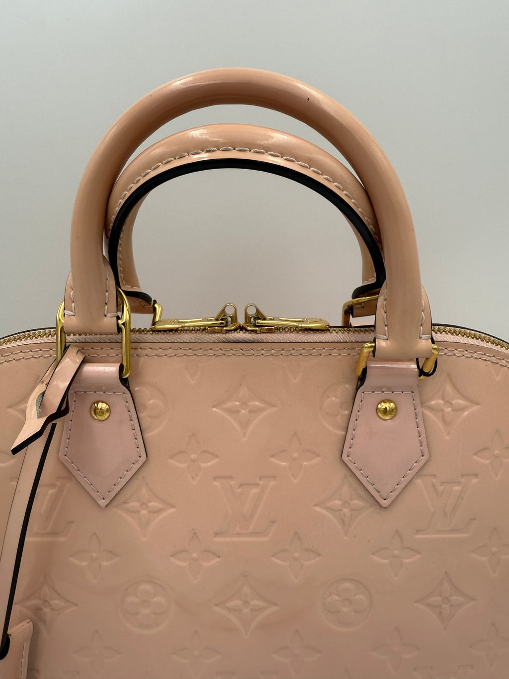 Louis Vuitton LOUIS VUITTON Alma MM Pink Patent Monogram Handbag
